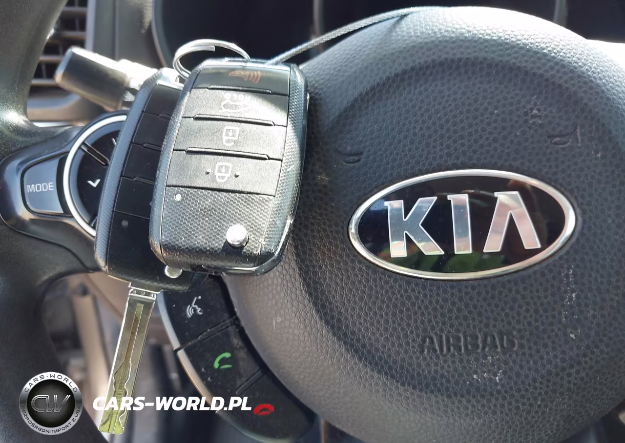 2018 Kia Soul + VIN:KNDJP3A5XJ7530478 - 11