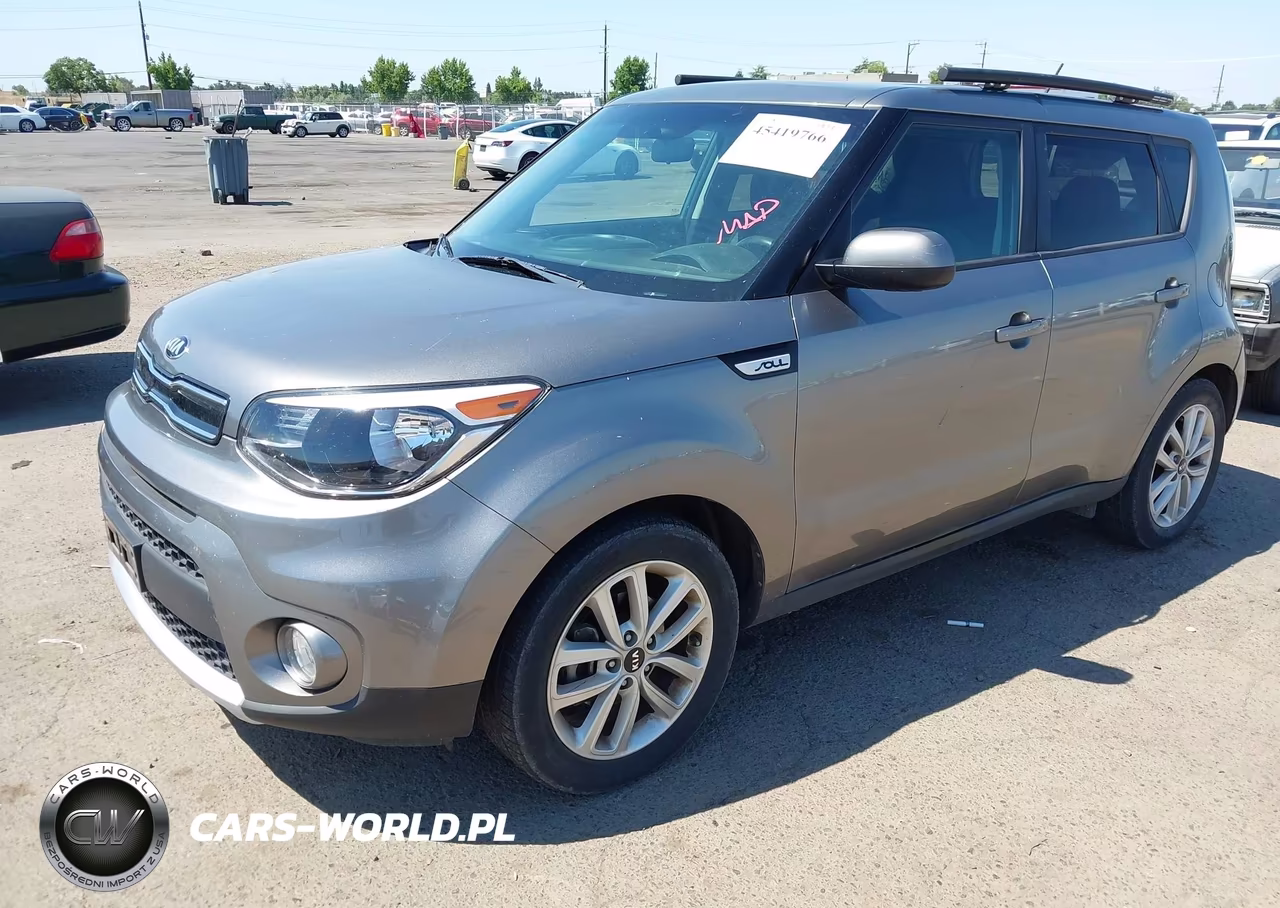 2018 Kia Soul + VIN:KNDJP3A5XJ7530478 - 2