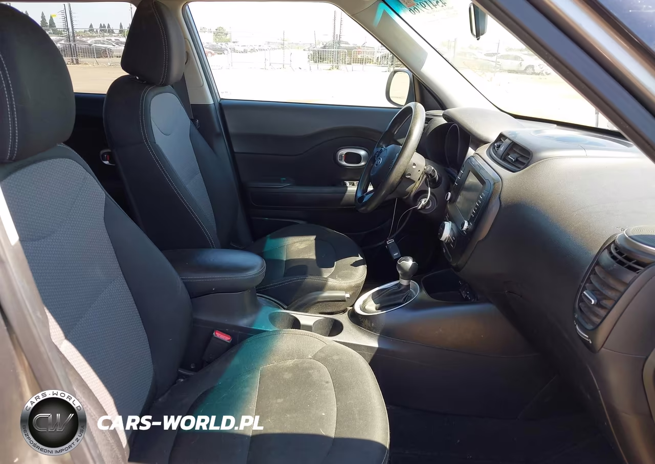 2018 Kia Soul + VIN:KNDJP3A5XJ7530478 - 5
