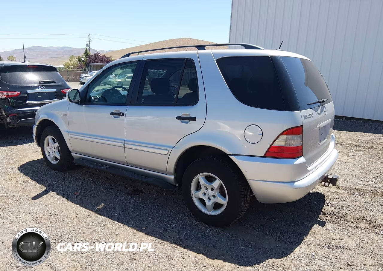 2000 Mercedes-Benz Ml 320 VIN:4JGAB54EXYA213041 - 3