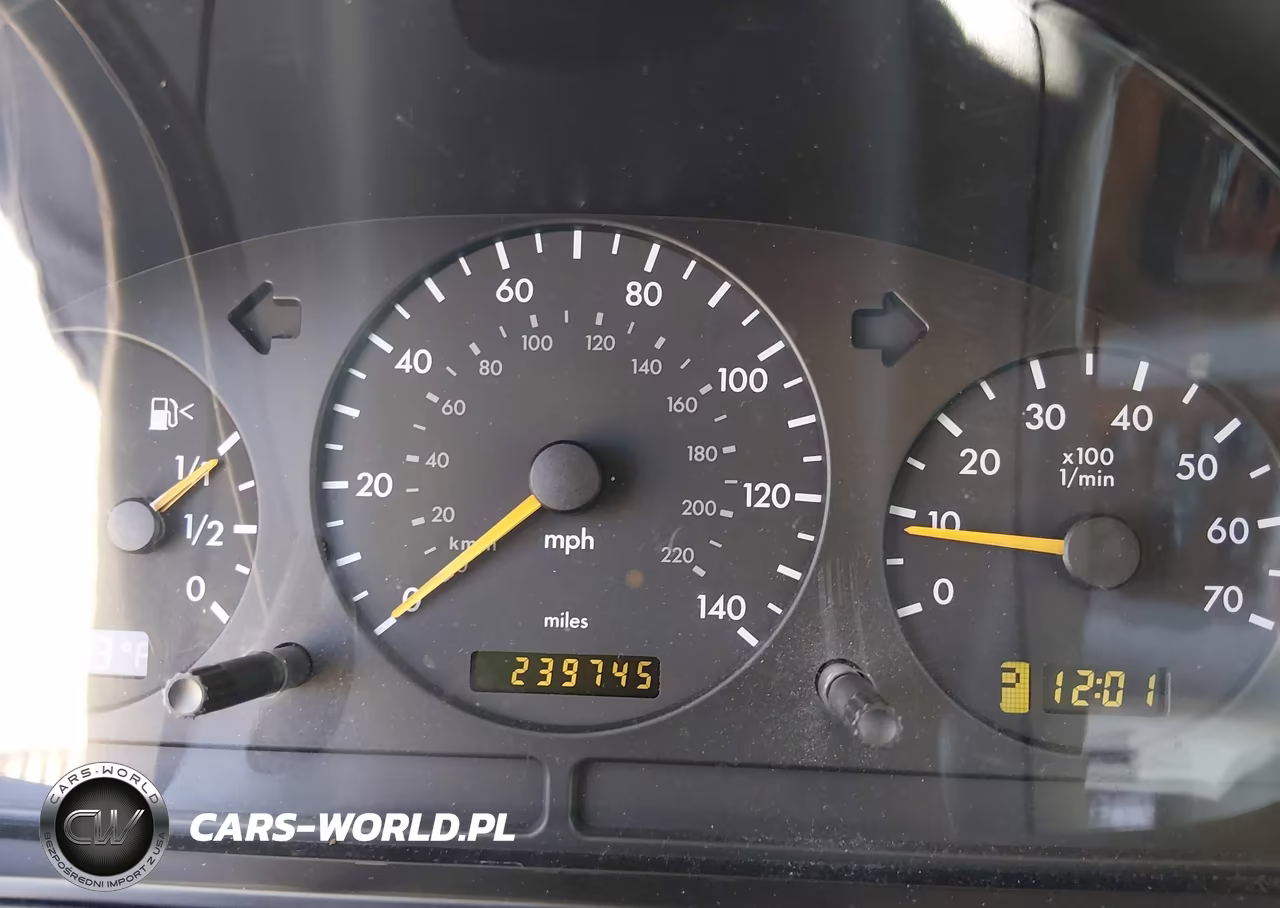 2000 Mercedes-Benz Ml 320 VIN:4JGAB54EXYA213041 - 7