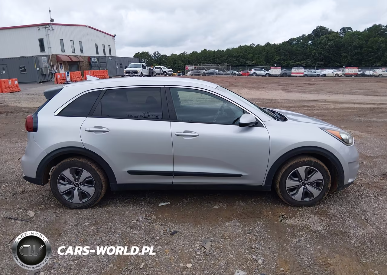 2018 Kia Niro Fe VIN:KNDCB3LC1J5186974 - 13