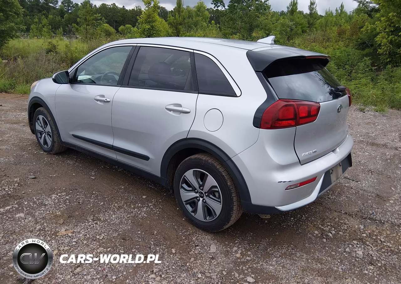 2018 Kia Niro Fe VIN:KNDCB3LC1J5186974 - 3
