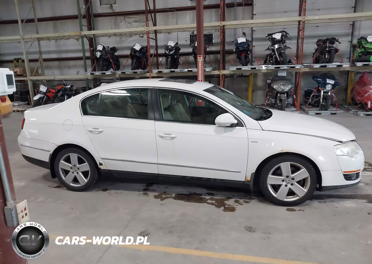 2007 Volkswagen Passat 2.0T Wolfsburg Edition VIN:WVWAK73C07P137261 - 13