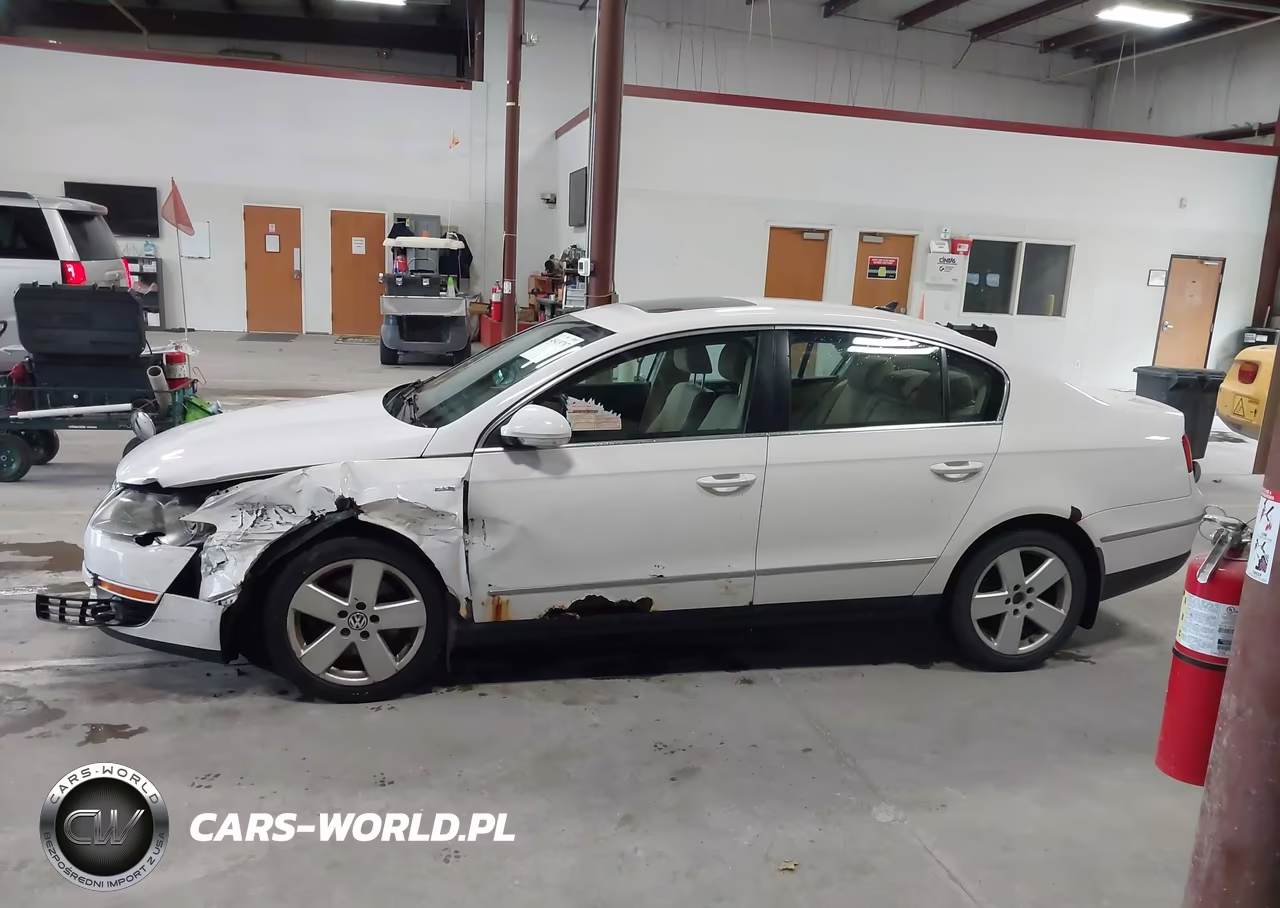 2007 Volkswagen Passat 2.0T Wolfsburg Edition VIN:WVWAK73C07P137261 - 14