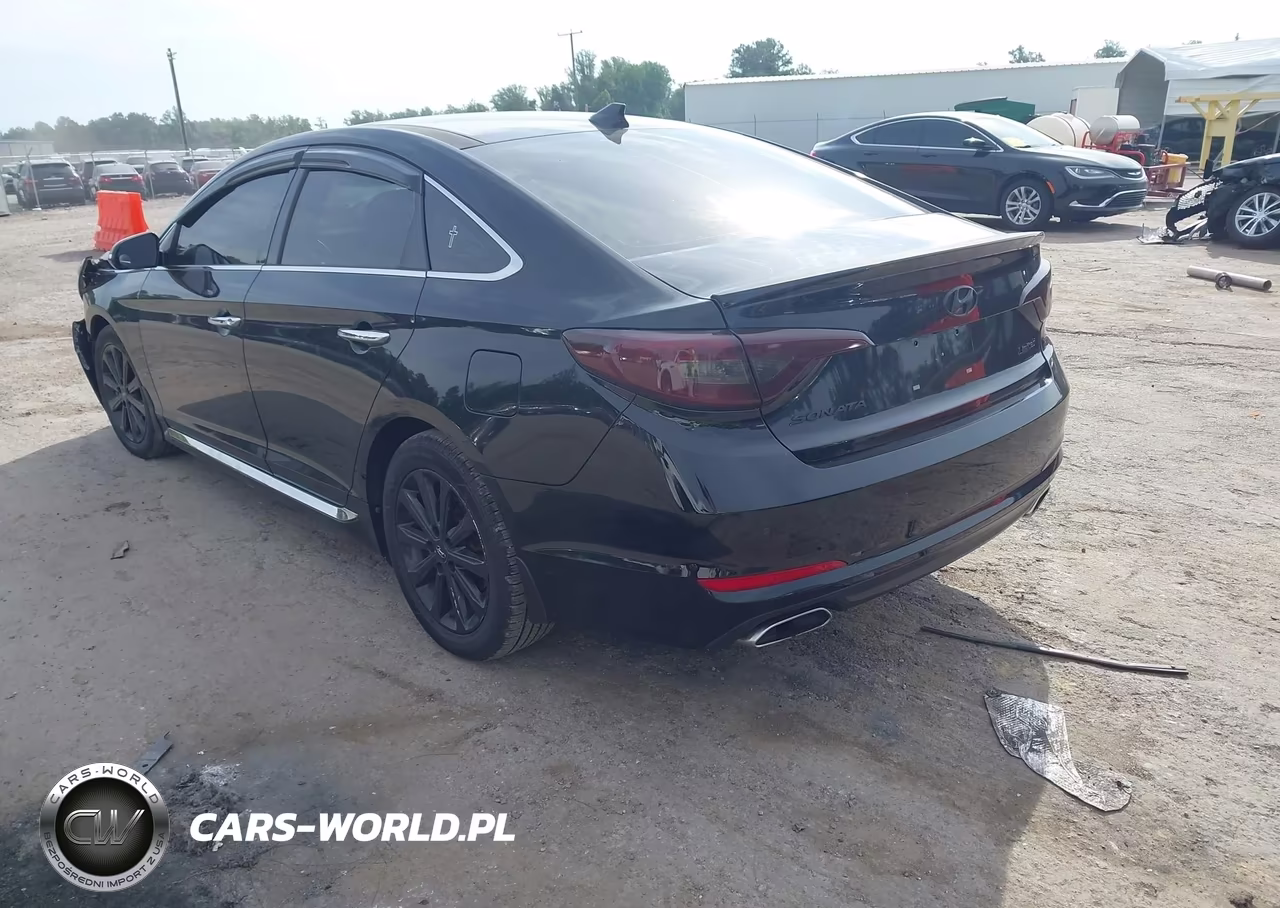 2016 Hyundai Sonata Limited VIN:5NPE34AF9GH288136 - 3
