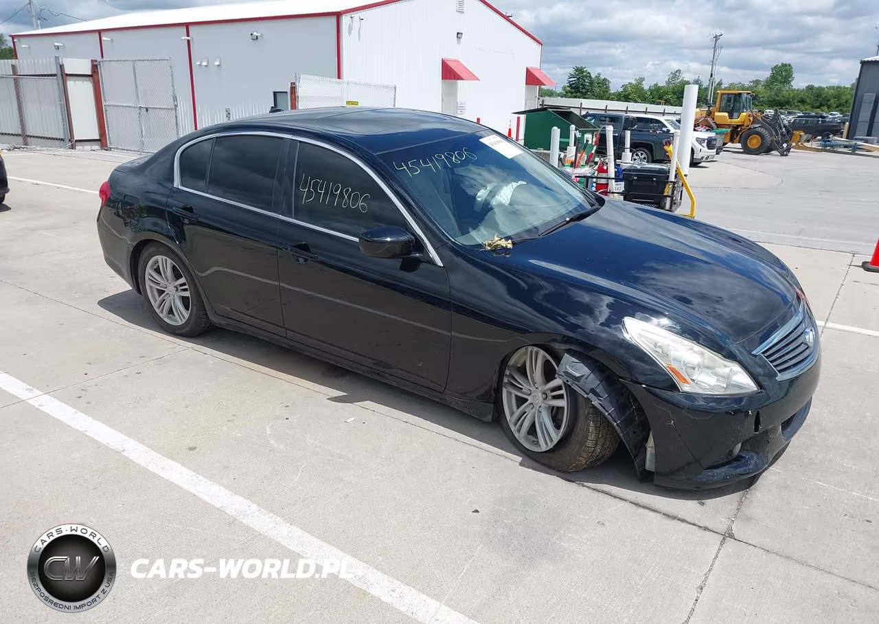 2013 Infiniti G37X – zdjęcie 1 z 16
