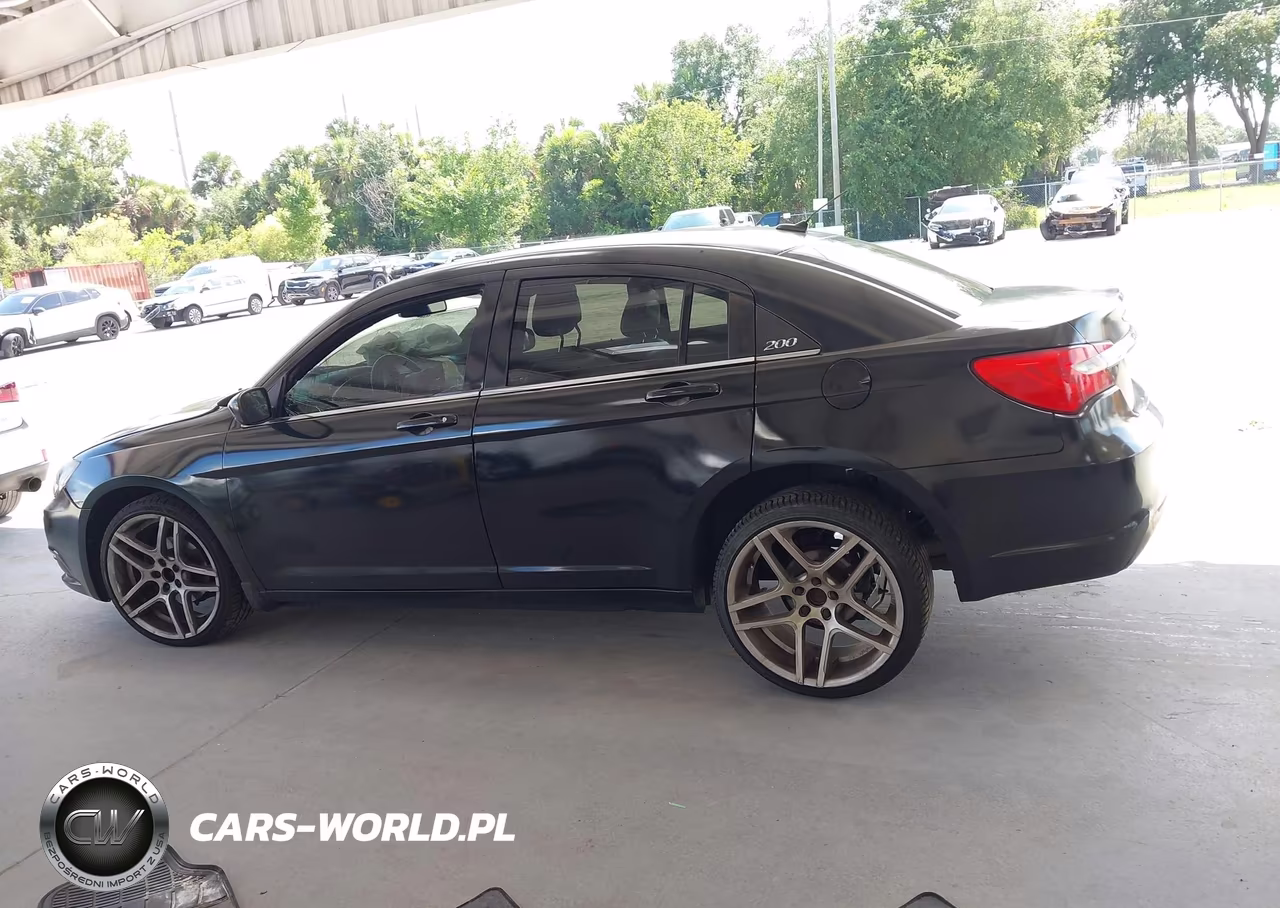 2012 Chrysler 200 S VIN:1C3CCBHG7CN306223 - 14