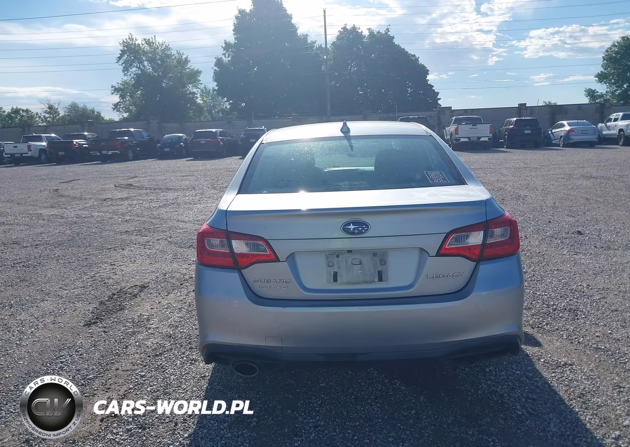 2018 Subaru Legacy 2.5I Premium VIN:4S3BNAF65J3042630 - 16