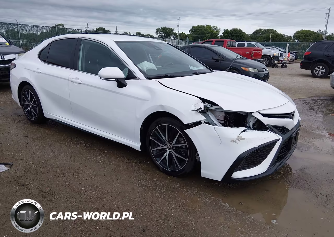 2023 Toyota Camry Se – zdjęcie 1 z 16