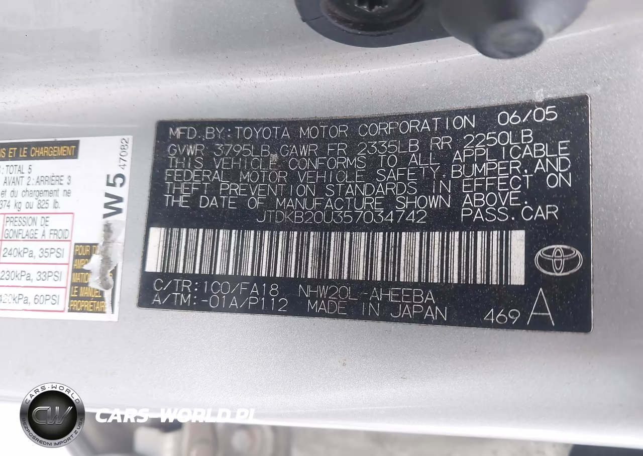 2005 Toyota Prius VIN:JTDKB20U357034742 - 9