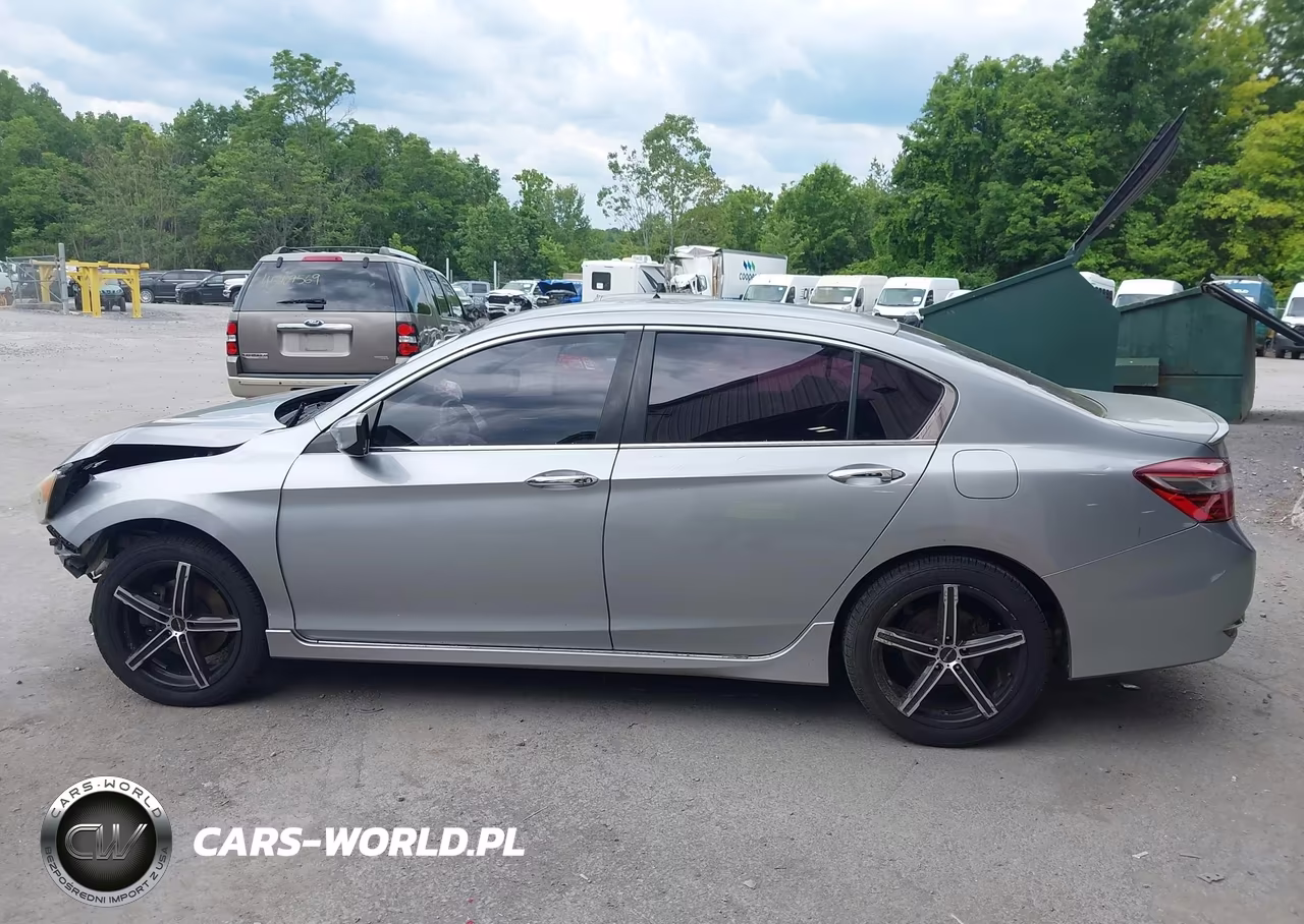 2016 Honda Accord Sport VIN:1HGCR2F58GA099285 - 15