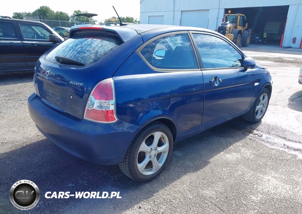 2009 Hyundai Accent Se VIN:KMHCN36C39U129899 - 4
