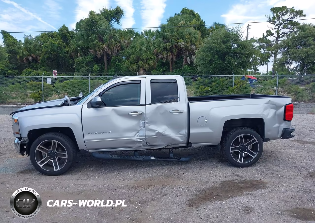 2017 Chevrolet Silverado 1500 Lt VIN:1GCRCREH0HZ343402 - 14