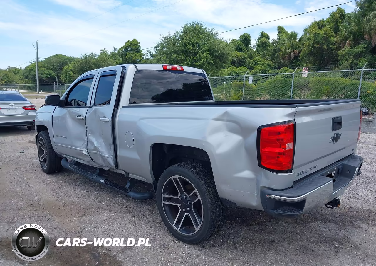 2017 Chevrolet Silverado 1500 Lt VIN:1GCRCREH0HZ343402 - 3