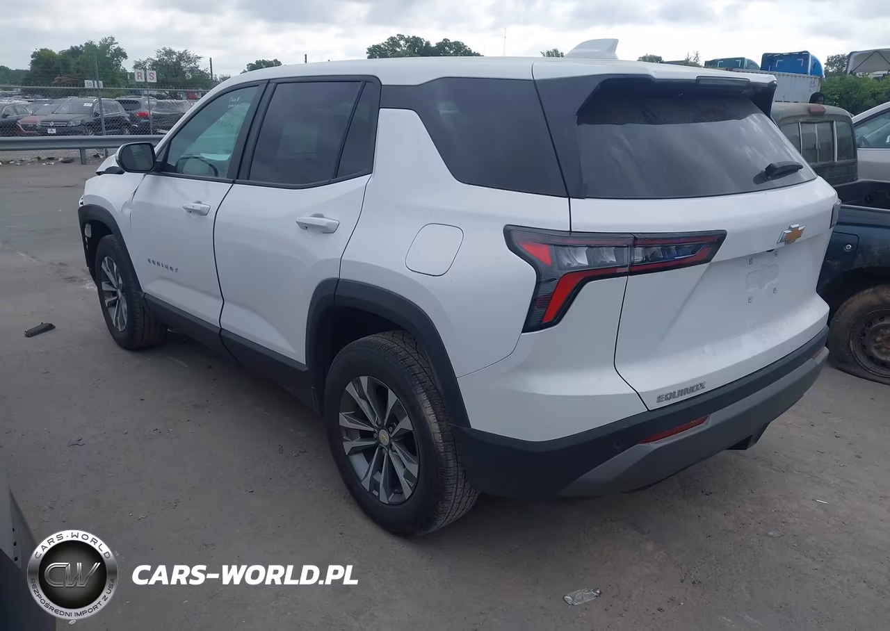 2026 Chevrolet Equinox Fwd Lt VIN:3GNAXHEG6TL240110 - 3