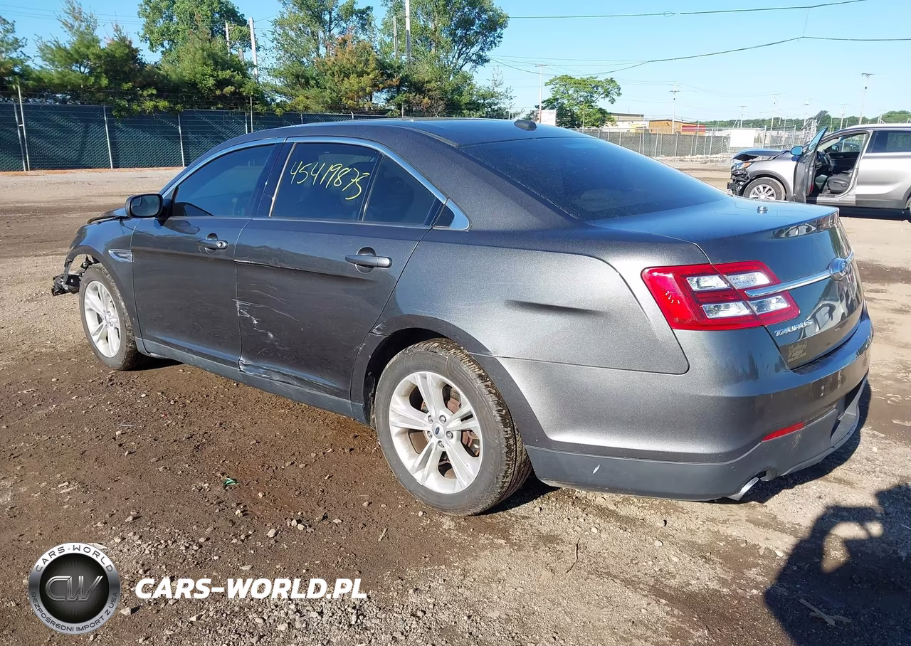 2018 Ford Taurus Se VIN:1FAHP2D86JG141258 - 3