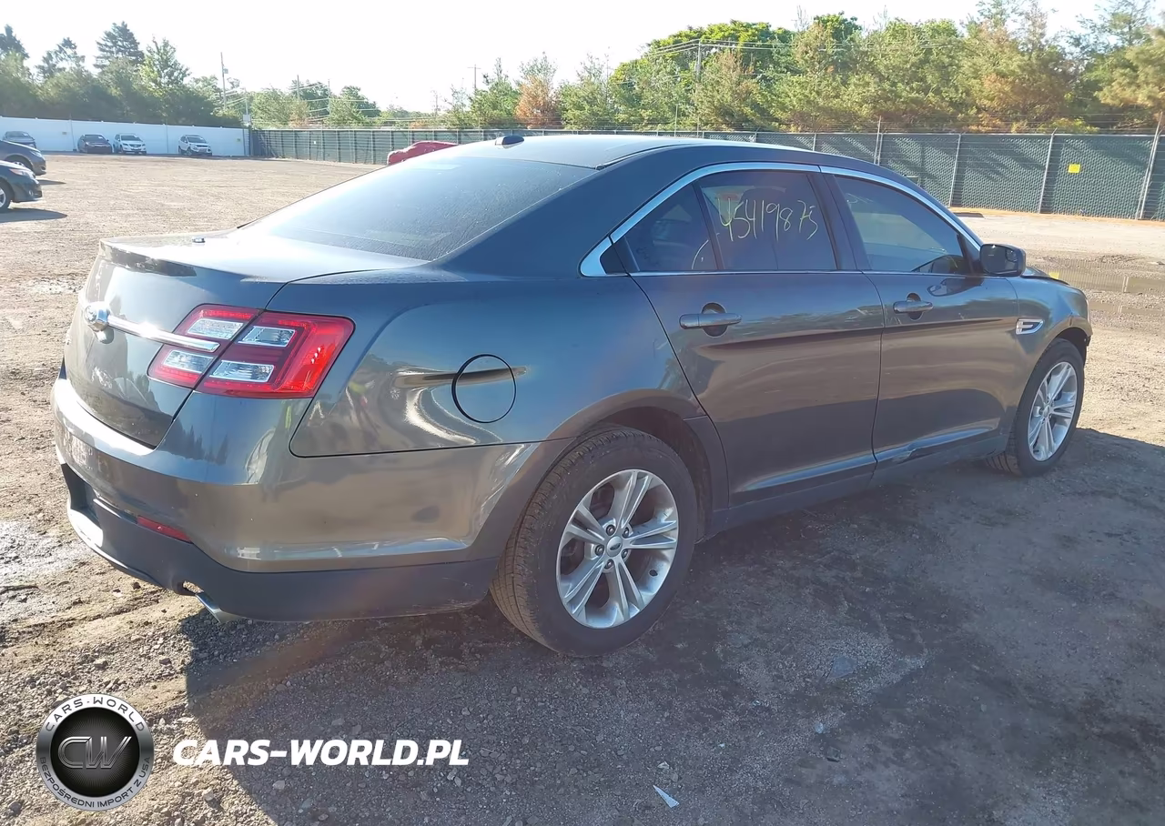 2018 Ford Taurus Se VIN:1FAHP2D86JG141258 - 4