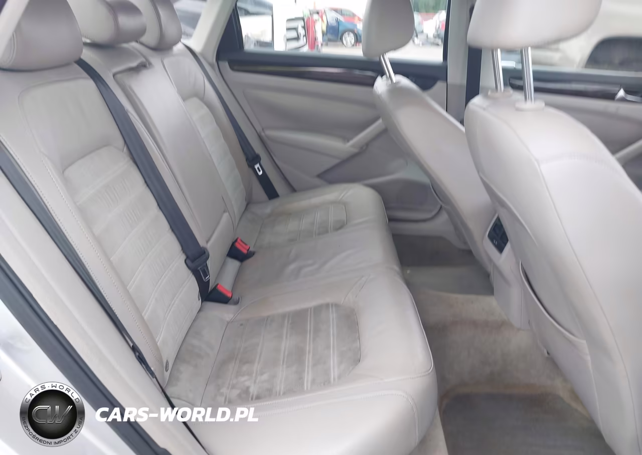2014 Volkswagen Passat 1.8T Sel Premium VIN:1VWCS7A30EC064101 - 8