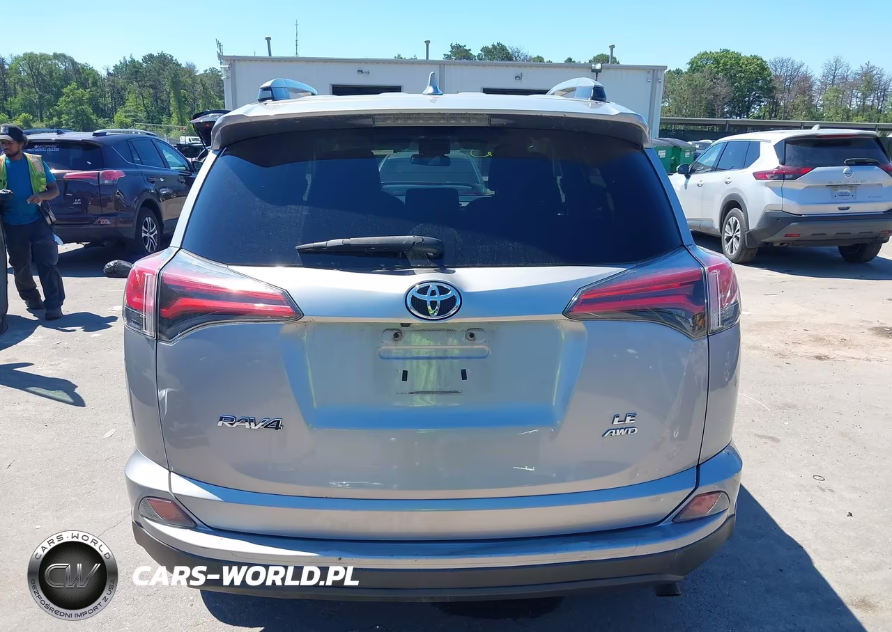 2017 Toyota Rav4 Le VIN:2T3BFREV1HW581273 - 17