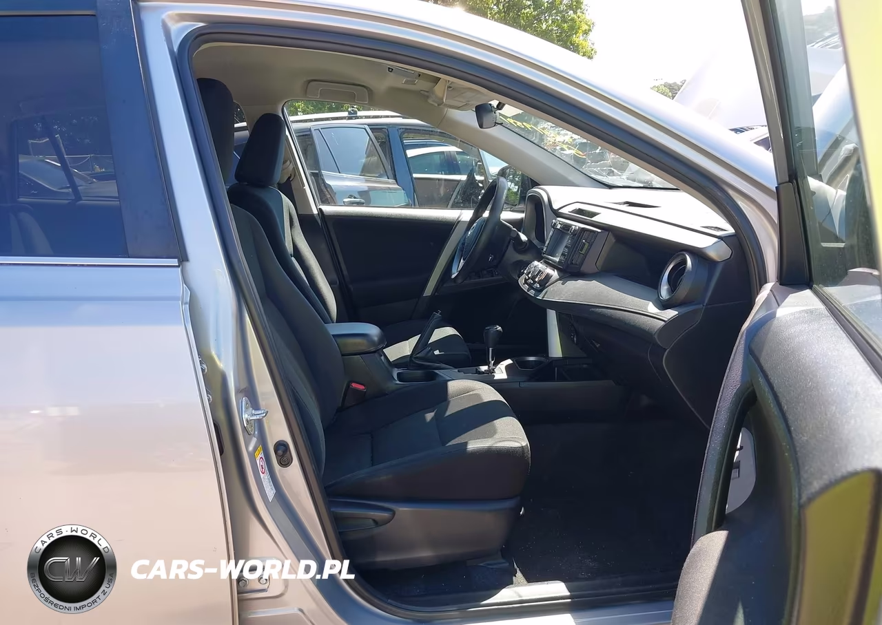 2017 Toyota Rav4 Le VIN:2T3BFREV1HW581273 - 5