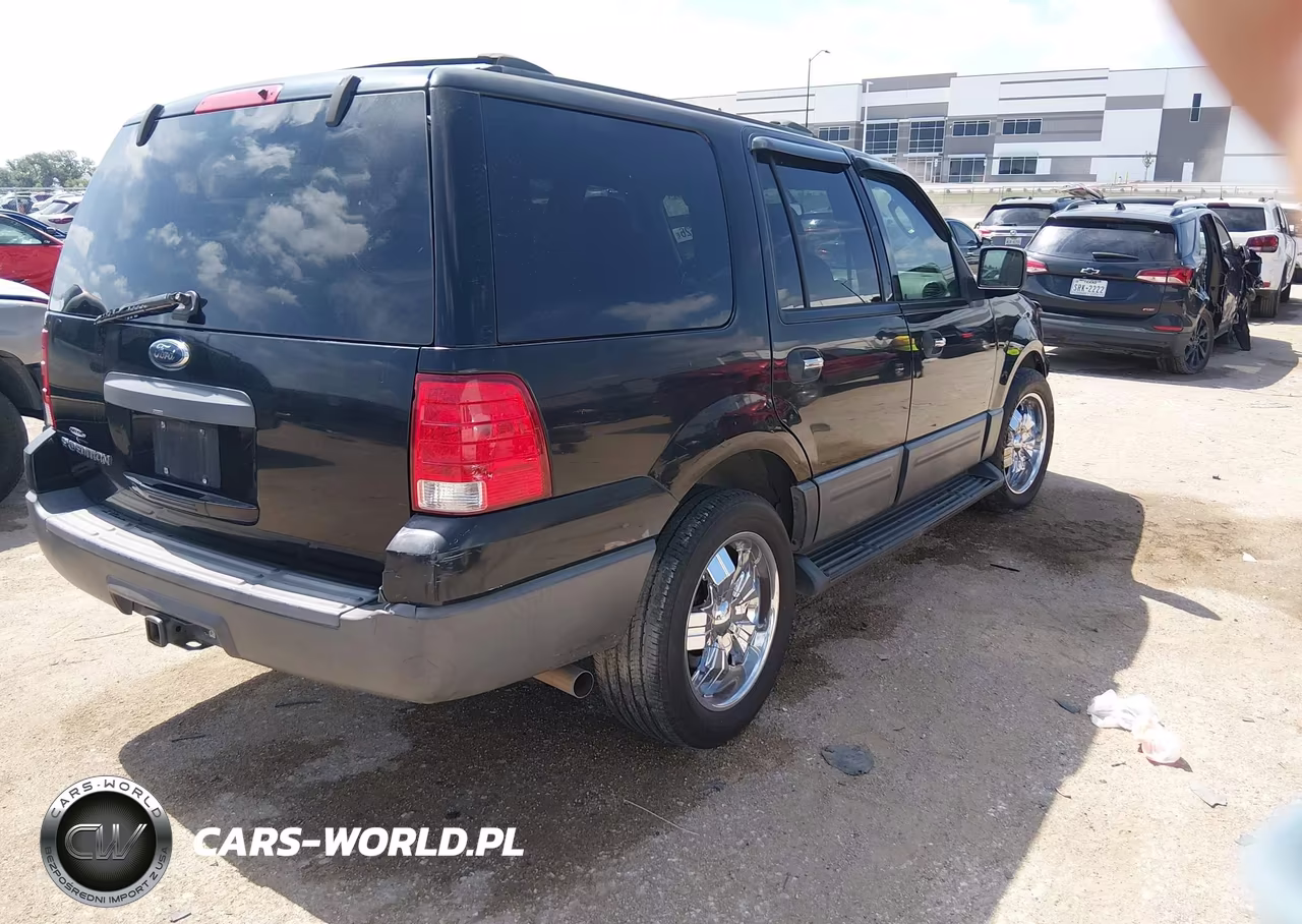 2004 Ford Expedition Xls VIN:1FMRU13W24LB67901 - 4