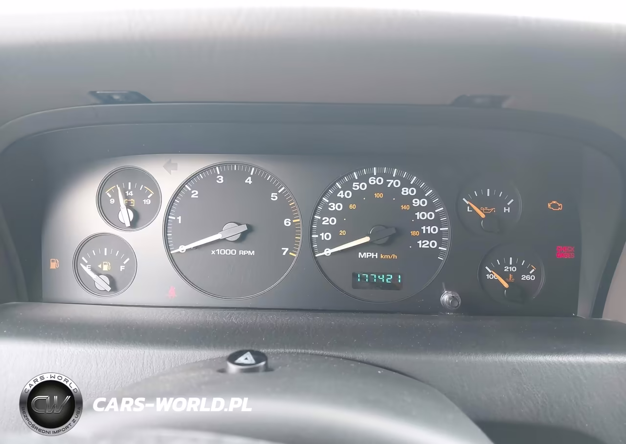 2004 Jeep Grand Cherokee Laredo VIN:1J4GX48S54C228565 - 7