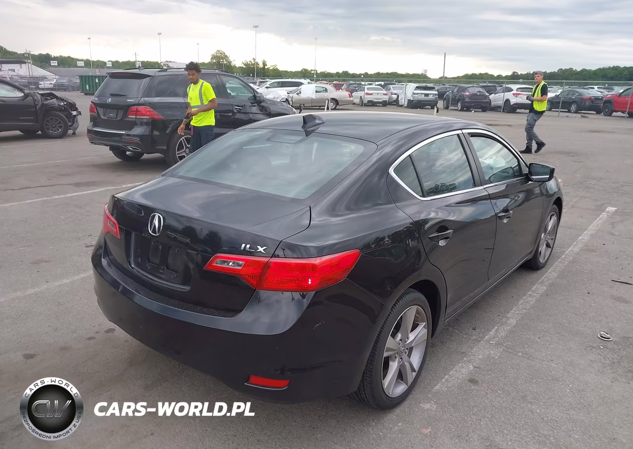 2013 Acura Ilx 2.4L VIN:19VDE2E56DE001243 - 4