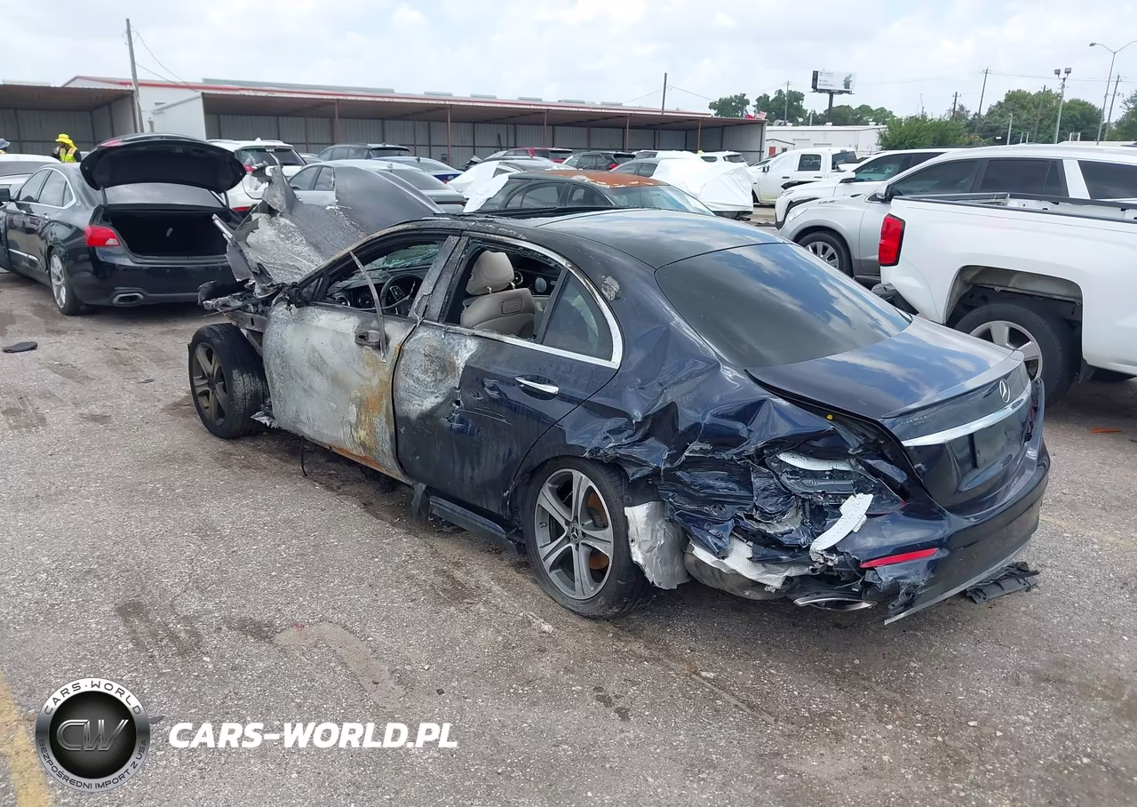 2019 Mercedes-Benz E 300 VIN:WDDZF4JBXKA593849 - 3