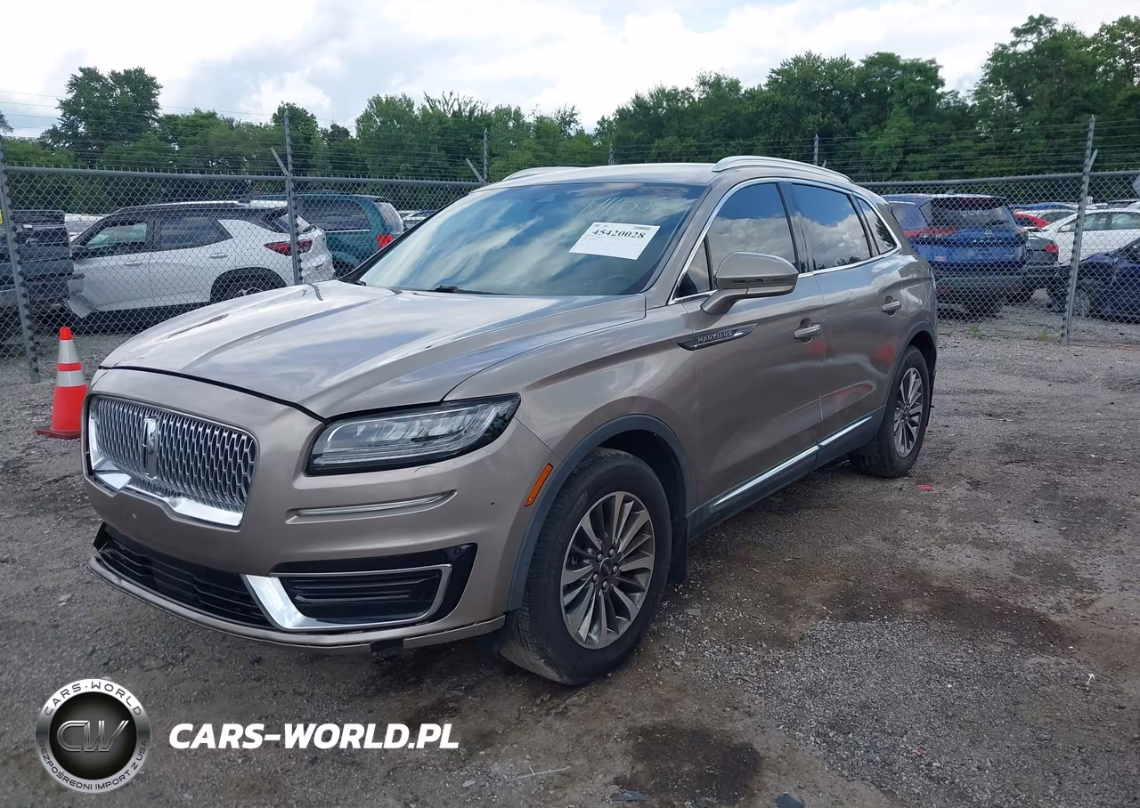 2020 Lincoln Nautilus Standard VIN:2LMPJ6J90LBL35144 - 2