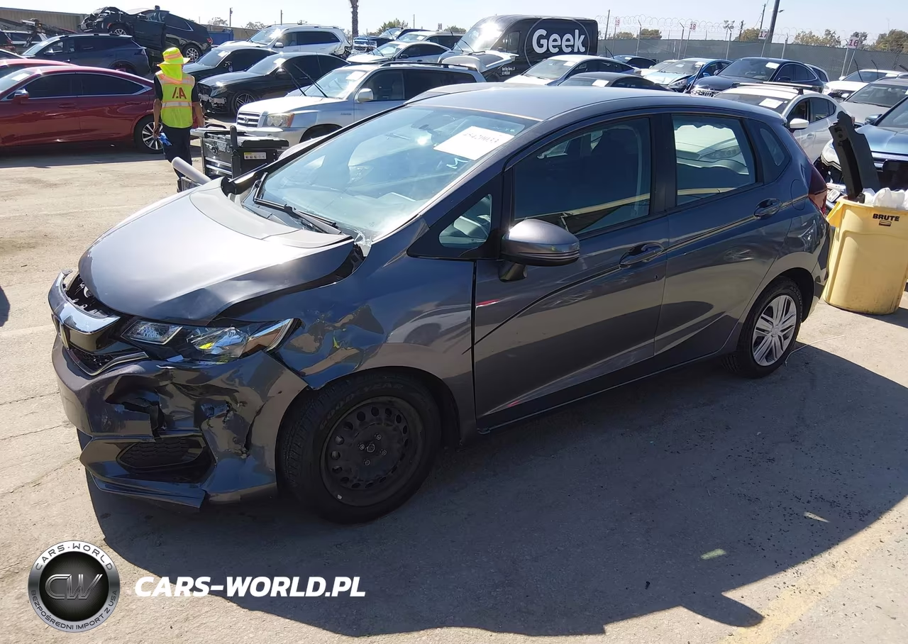 2019 Honda Fit Lx VIN:3HGGK5H47KM720023 - 2