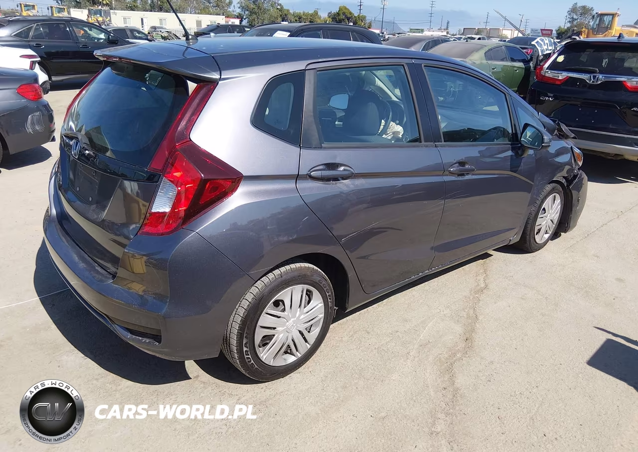 2019 Honda Fit Lx VIN:3HGGK5H47KM720023 - 4