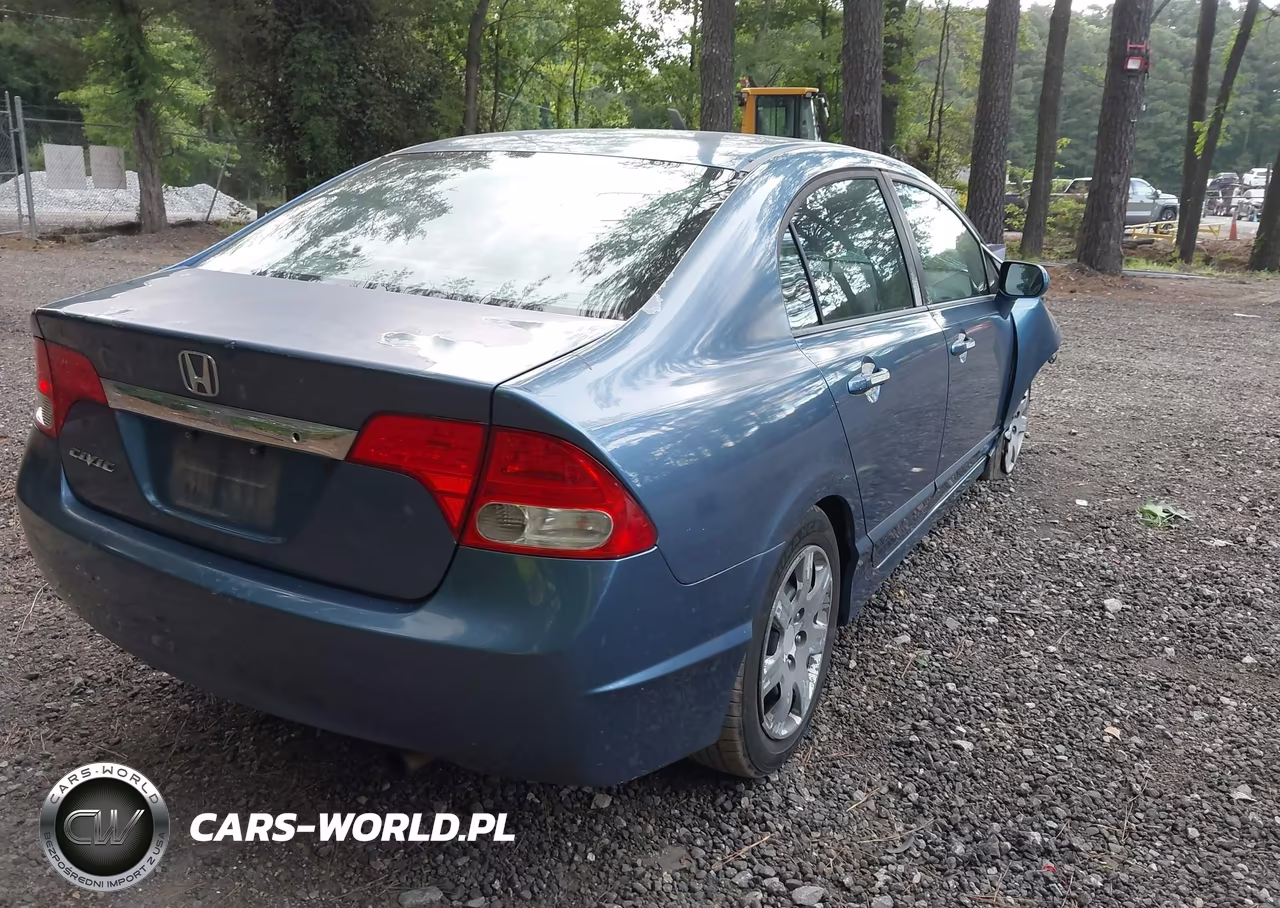2010 Honda Civic Lx VIN:2HGFA1F58AH566907 - 4