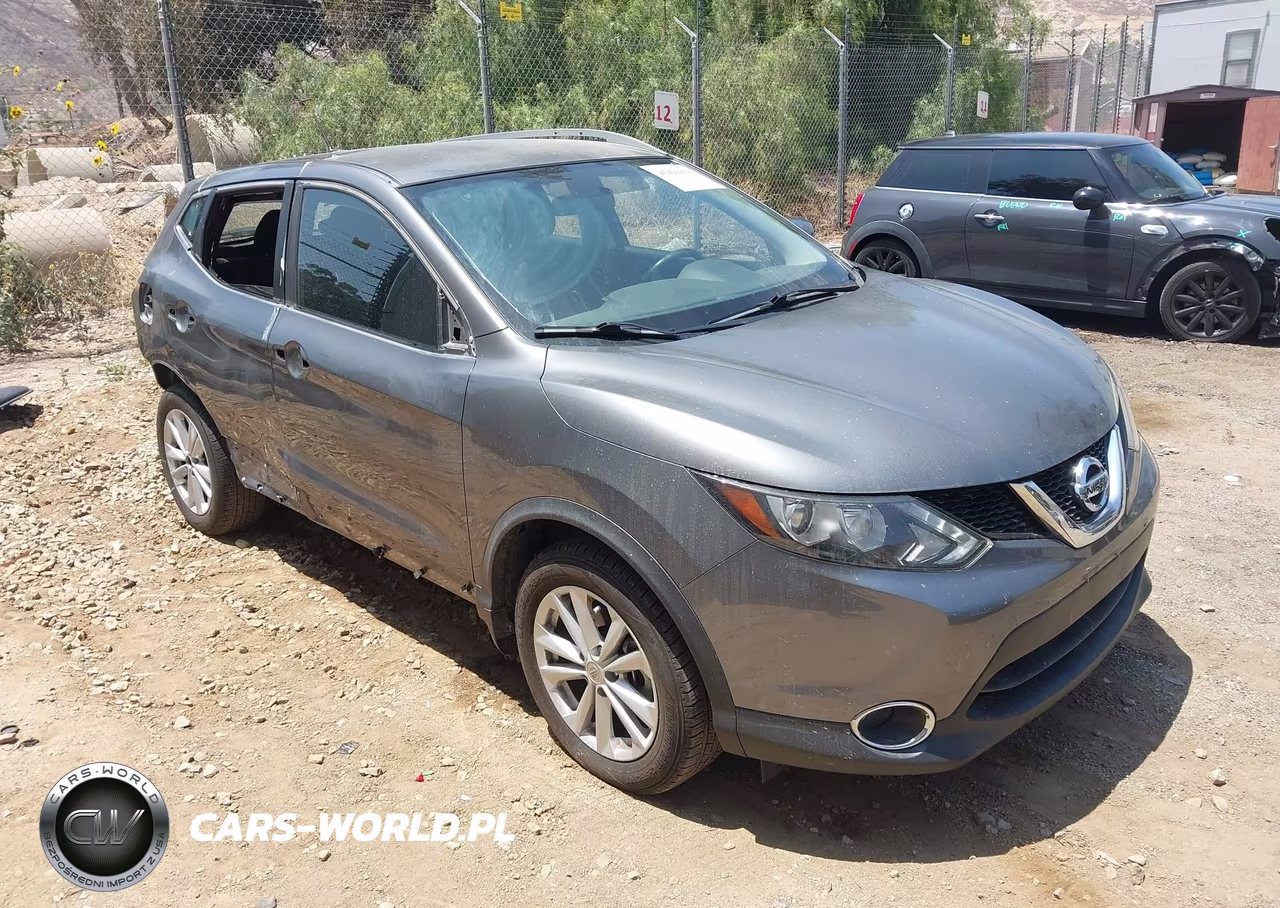 2017 Nissan Rogue Sport Sv