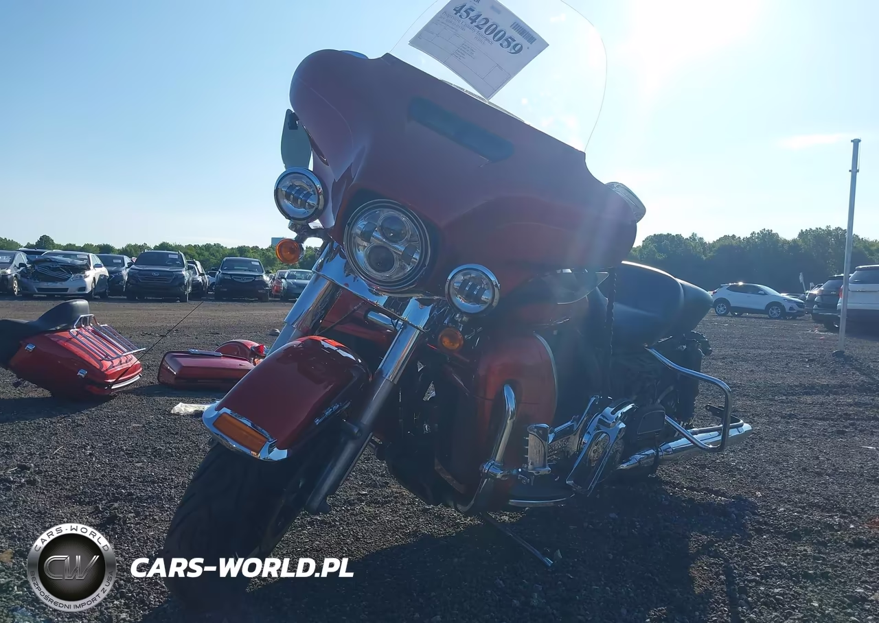 2014 Harley-Davidson Flhtcu Ultra Classic Electra Gld VIN:1HD1FCM15EB603561 - 2
