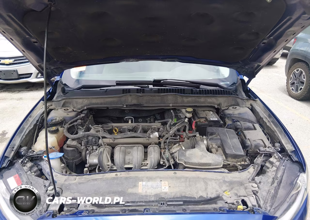 2015 Ford Fusion S VIN:1FA6P0G77F5102177 - 10