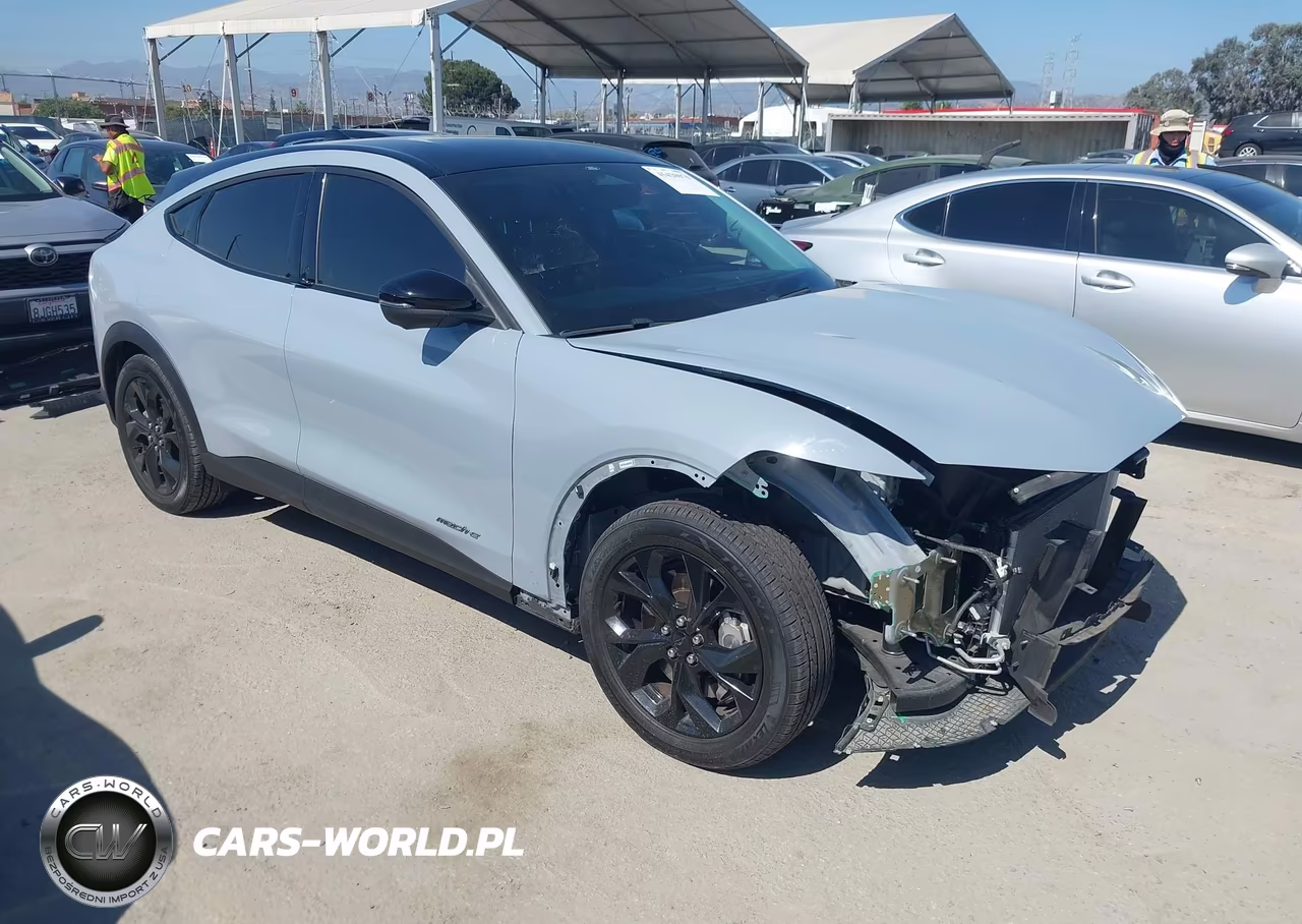 2024 Ford Mustang Mach-E Select – zdjęcie 1 z 17