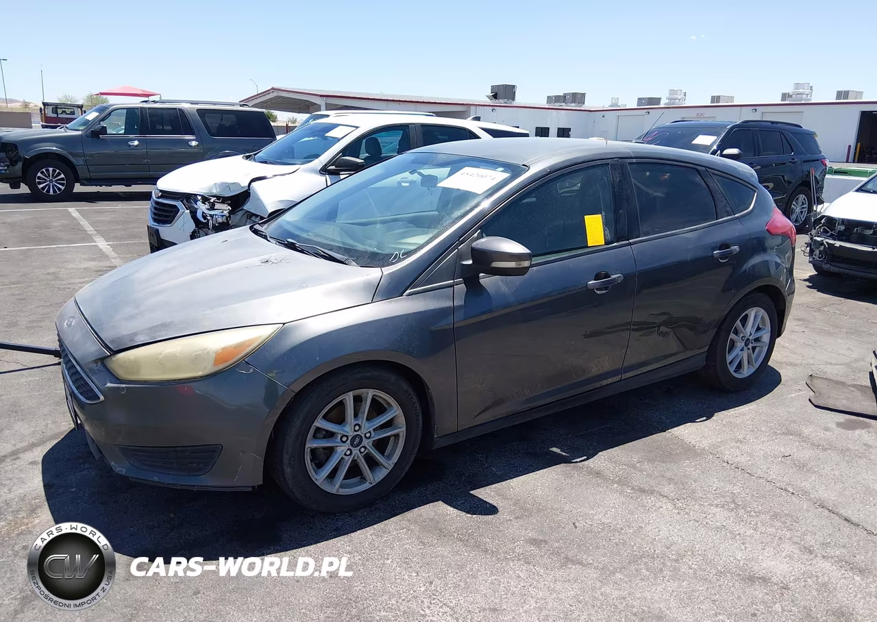 2017 Ford Focus Se VIN:1FADP3K22HL231799 - 2