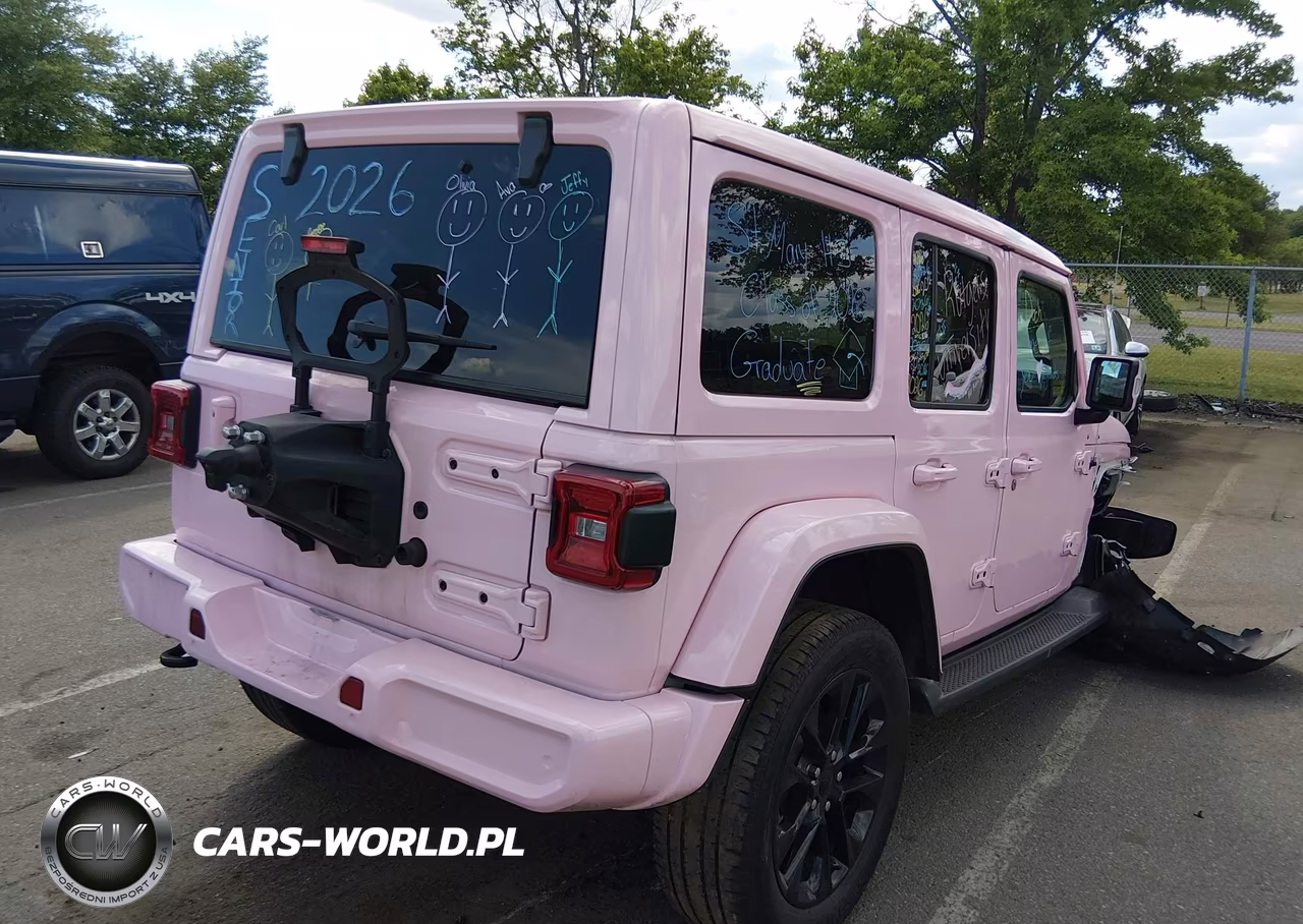 2022 Jeep Wrangler Unlimited High Altitude 4X4 VIN:1C4HJXEG9NW210115 - 4