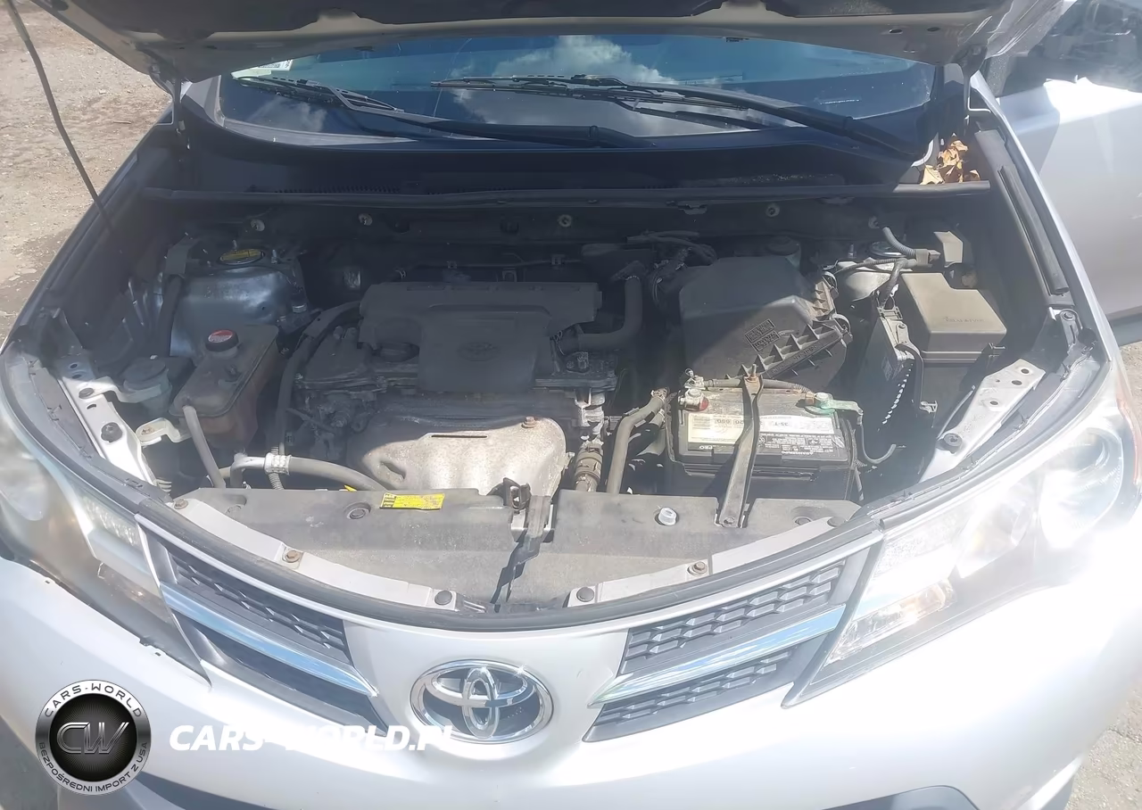 2015 Toyota Rav4 Le VIN:JTMBFREV8FD147796 - 10