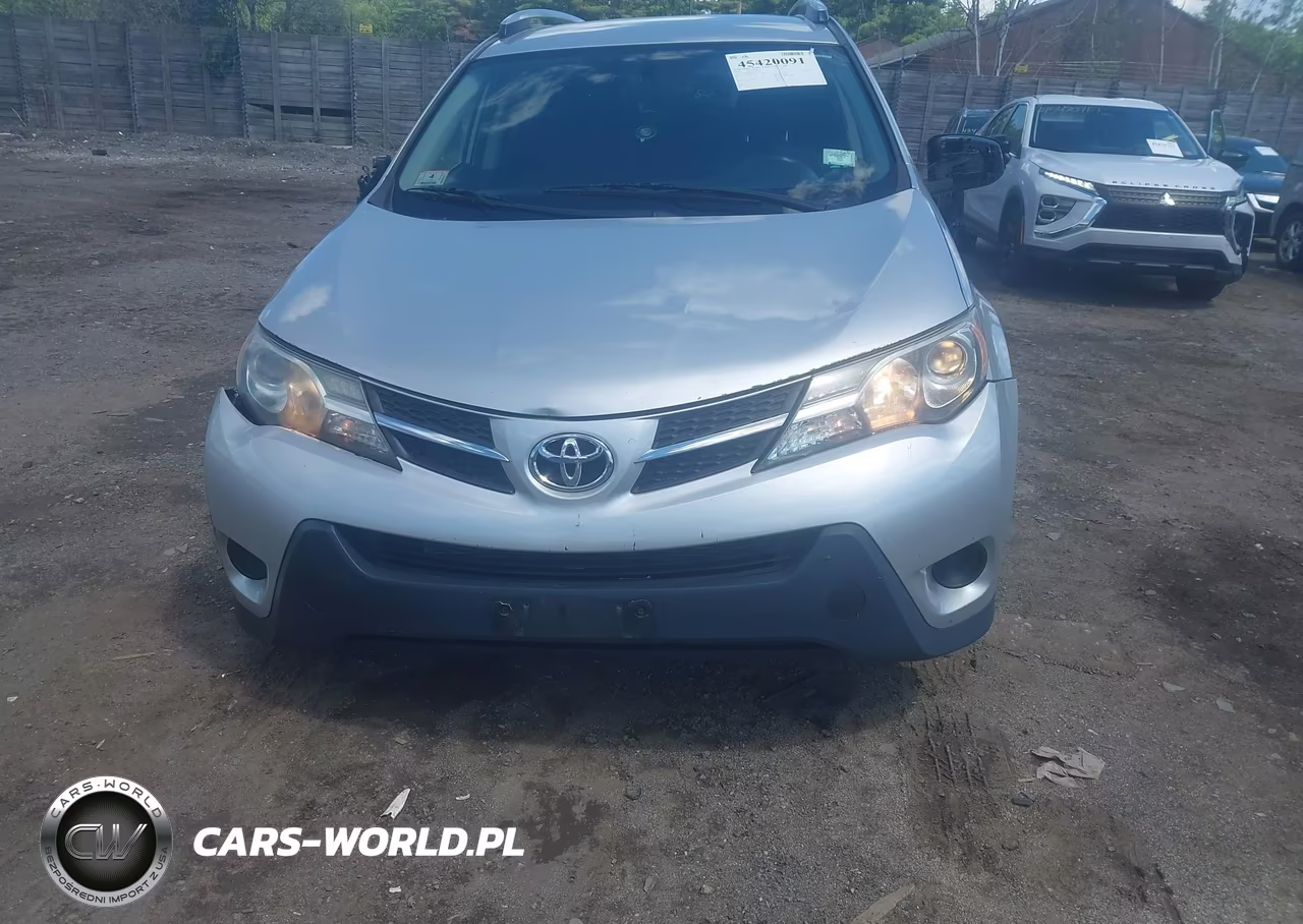 2015 Toyota Rav4 Le VIN:JTMBFREV8FD147796 - 12