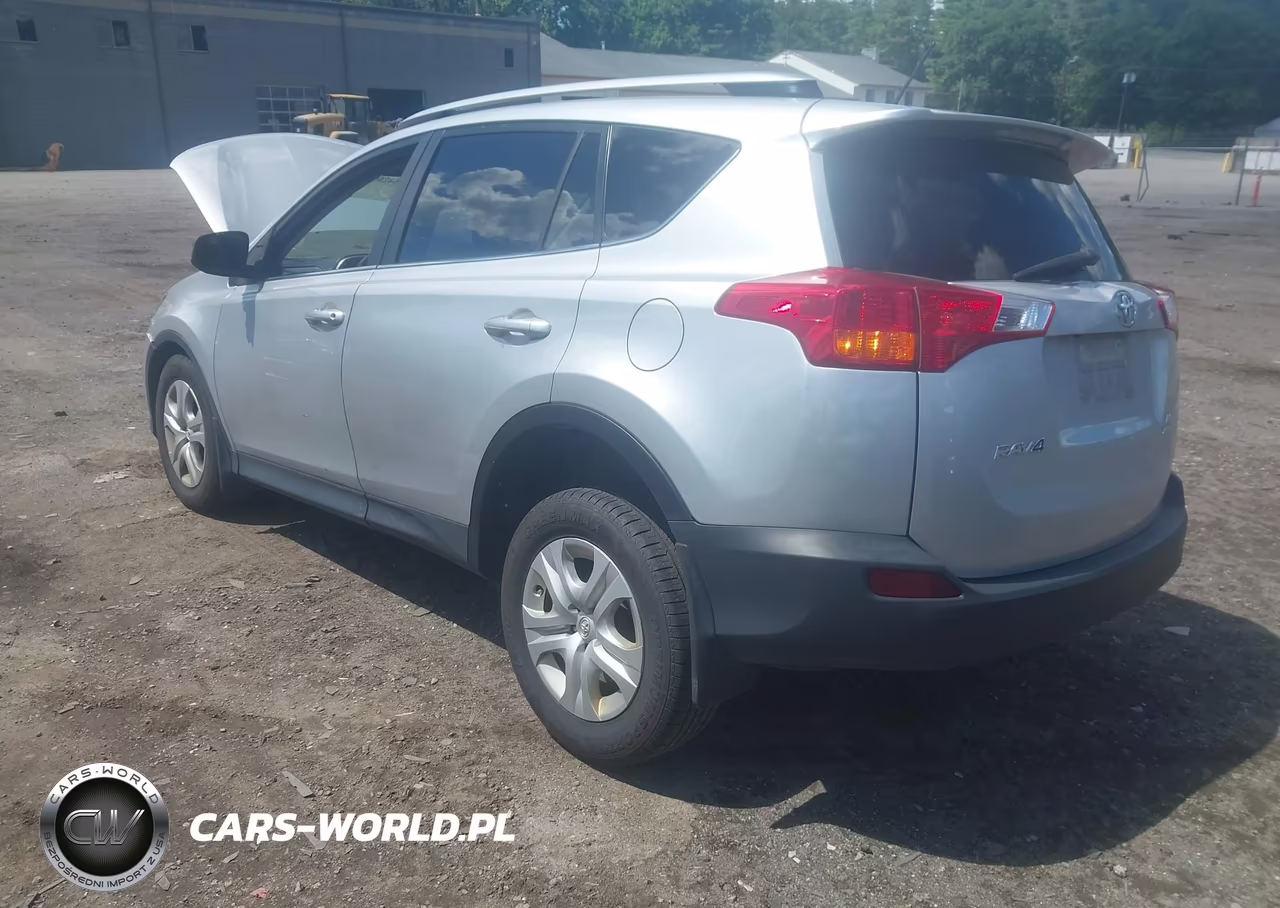 2015 Toyota Rav4 Le VIN:JTMBFREV8FD147796 - 3