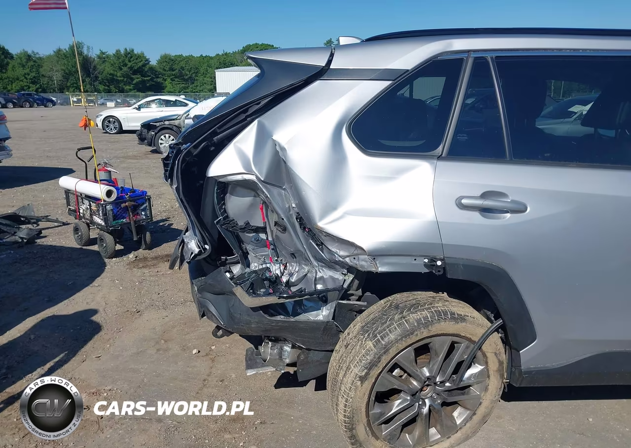 2023 Toyota Rav4 Xle Premium VIN:JTMA1RFV1PD102211 - 6