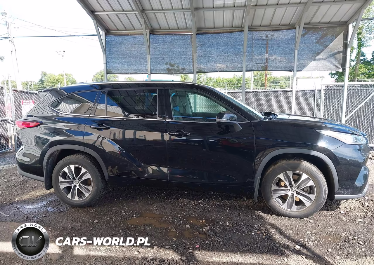 2020 Toyota Highlander Xle VIN:5TDGZRBH9LS503989 - 13