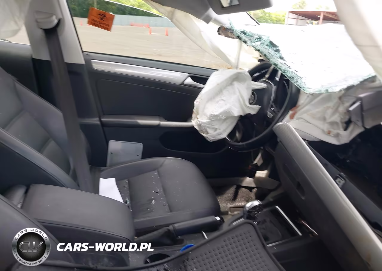 2017 Volkswagen Jetta 1.4T Se VIN:3VWDB7AJ1HM412834 - 5