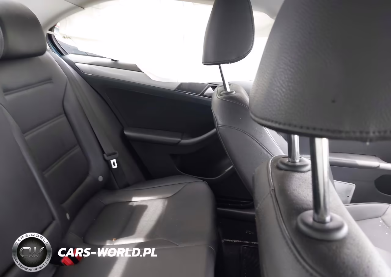 2017 Volkswagen Jetta 1.4T Se VIN:3VWDB7AJ1HM412834 - 8