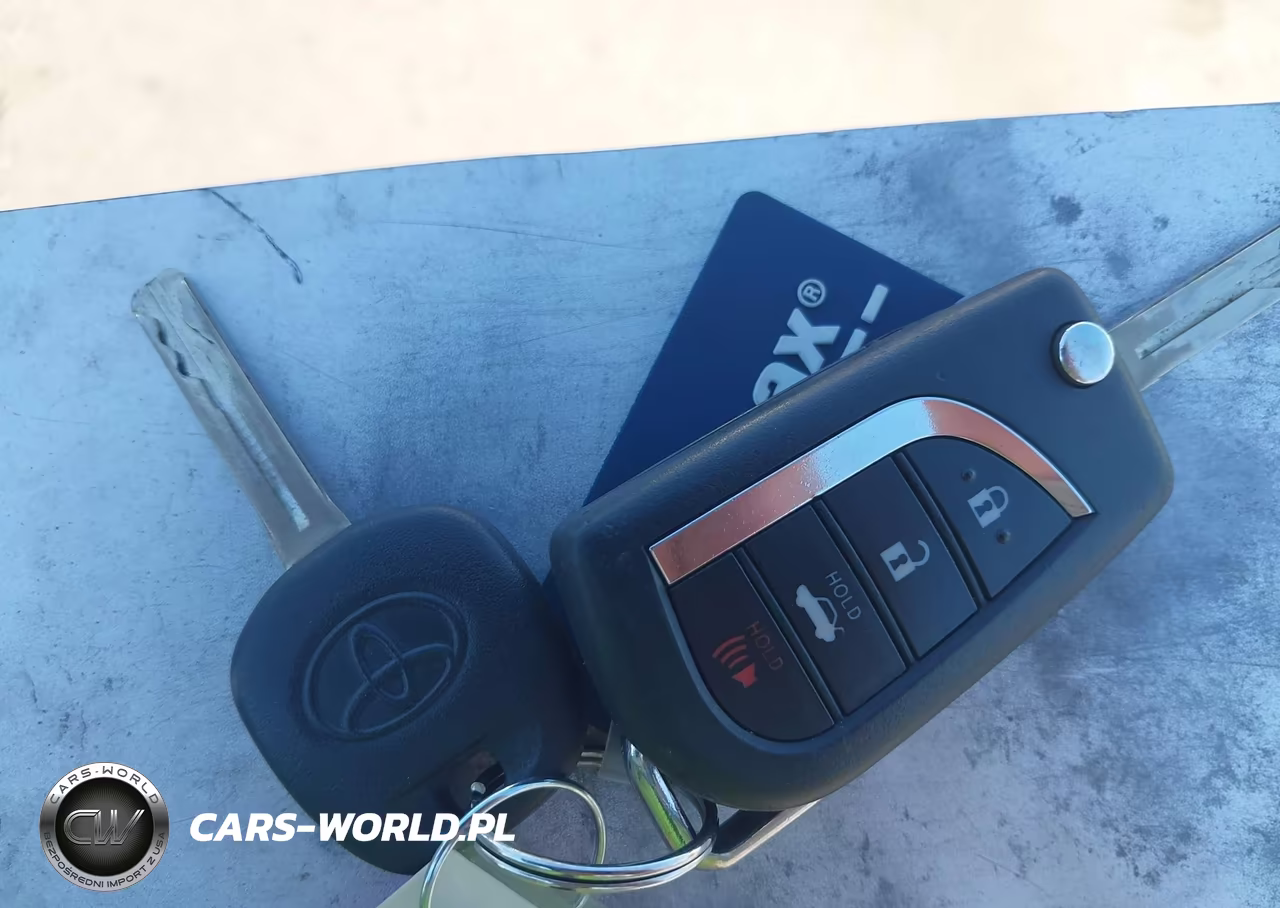 2020 Toyota Corolla Le VIN:JTDEPRAE4LJ058787 - 11