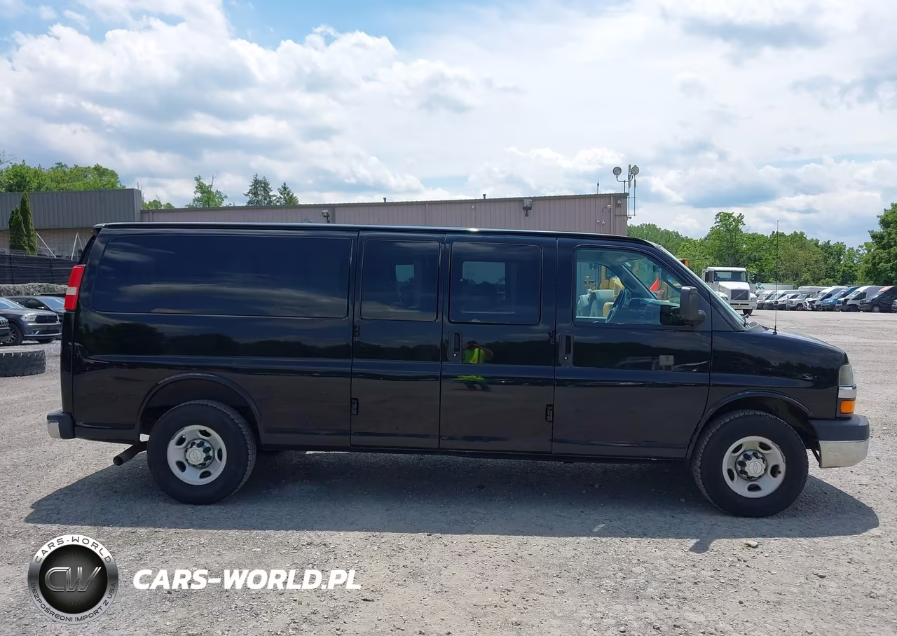 2016 Chevrolet Express 3500 Lt VIN:1GAZGPFG9G1315053 - 18
