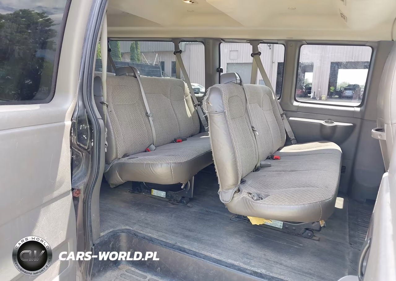 2016 Chevrolet Express 3500 Lt VIN:1GAZGPFG9G1315053 - 8