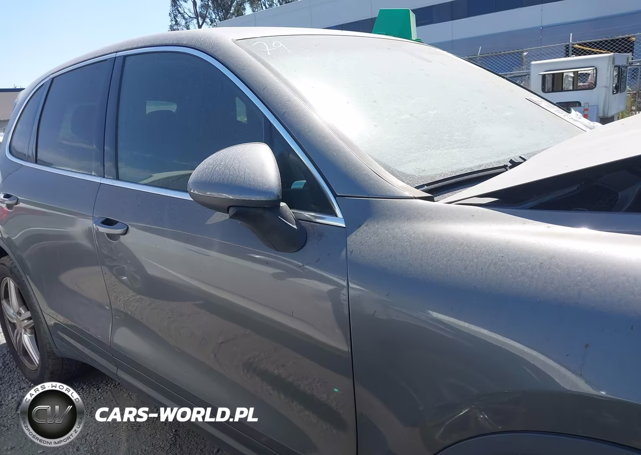 2014 Porsche Cayenne S VIN:WP1AB2A25ELA55042 - 14